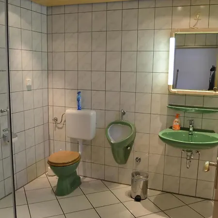 Ferien Bei Freunden Im Holzhaus Monschau