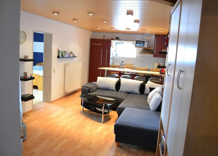 Ferien Bei Freunden Im Holzhaus * מונשאו