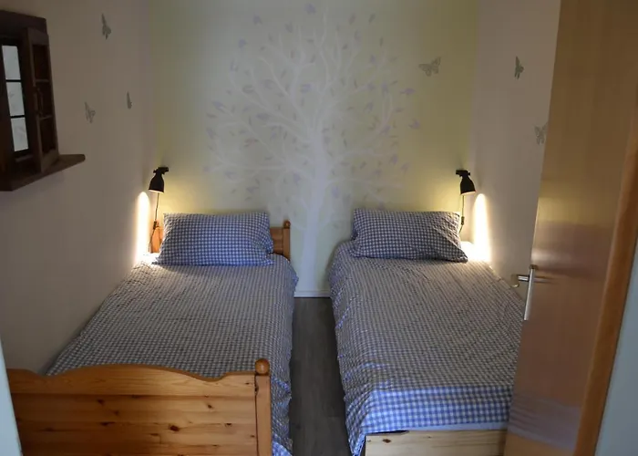 Ferien Bei Freunden Im Holzhaus מונשאו