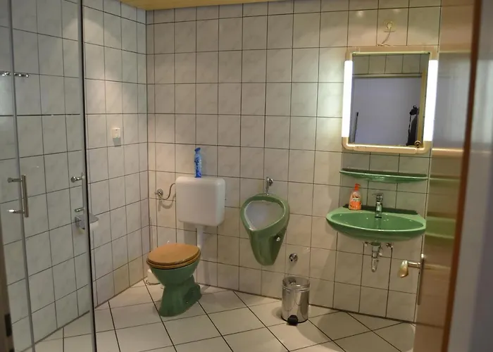 Ferien Bei Freunden Im Holzhaus Monschau